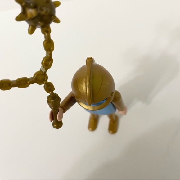 Playmobil Geobra 1974 Vintage Gold Mediaeval Armour Figure - Picture 7 of 11